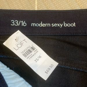 LOFT, NWT, modern sexy boot size 33/16